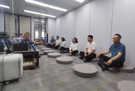 “ 疫情突围，共谋发展 ” 亿万28创新商学研习社举办线上分享会