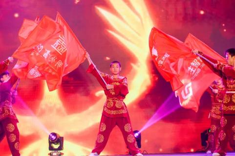 新目标 新辉煌丨亿万282019年会盛典完美落幕！