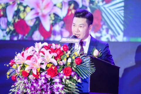 新目标 新辉煌丨亿万282019年会盛典完美落幕！