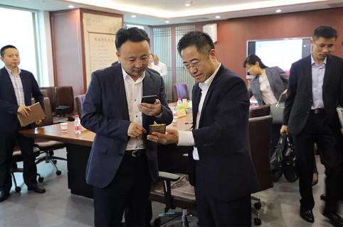明光市市委书记被亿万28企业文化深深感动 | 深入沟通合作空间广阔