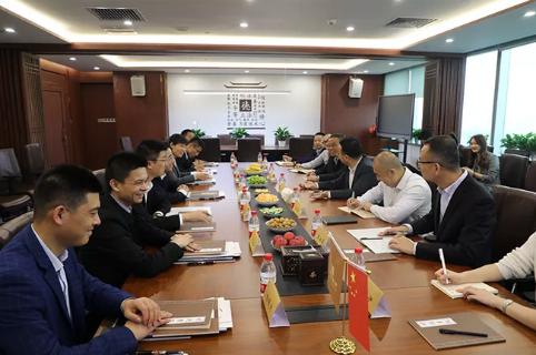明光市市委书记被亿万28企业文化深深感动 | 深入沟通合作空间广阔