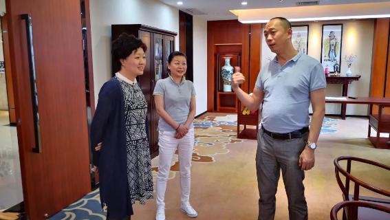 赣江南昌经开区领导受邀访问亿万28加速器，为优质项目落地南昌创造新机遇